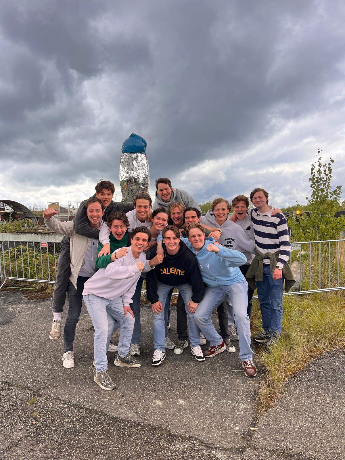 Afbeelding 1 van 7