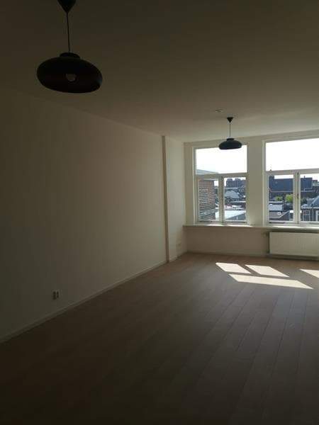 Image 6 of 6