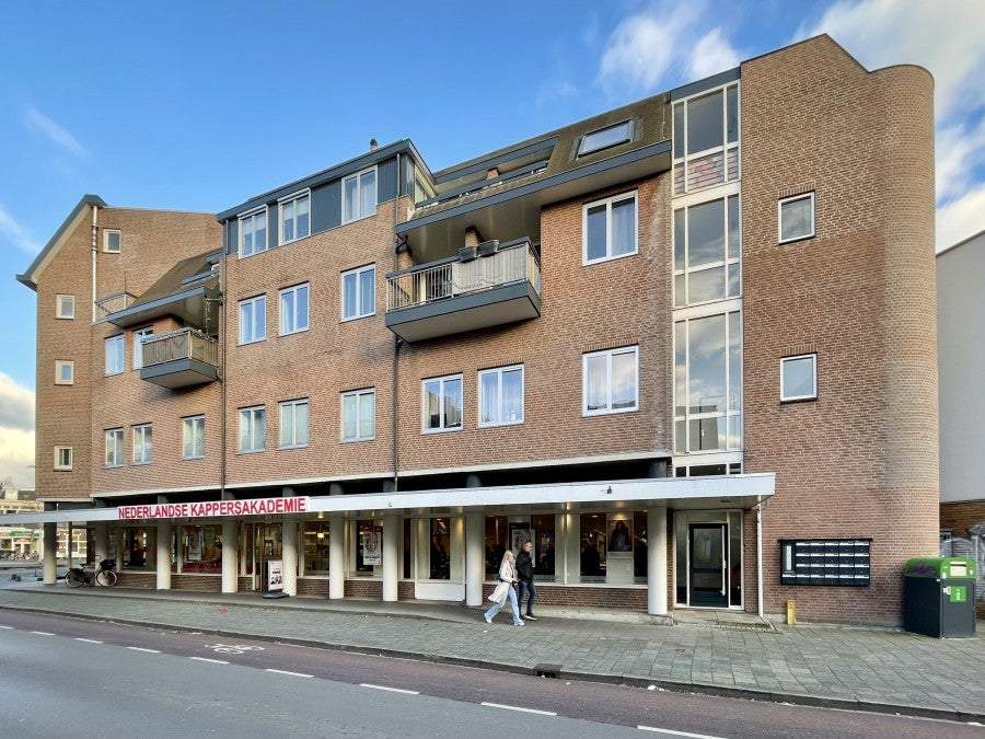 Afbeelding 1 van 9