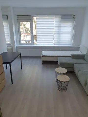 Studio meublé Pleinweg, Rotterdam - À louer
