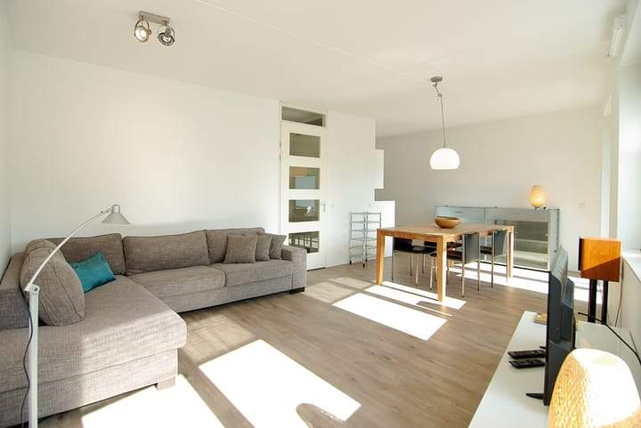 Bild 2 von 28
