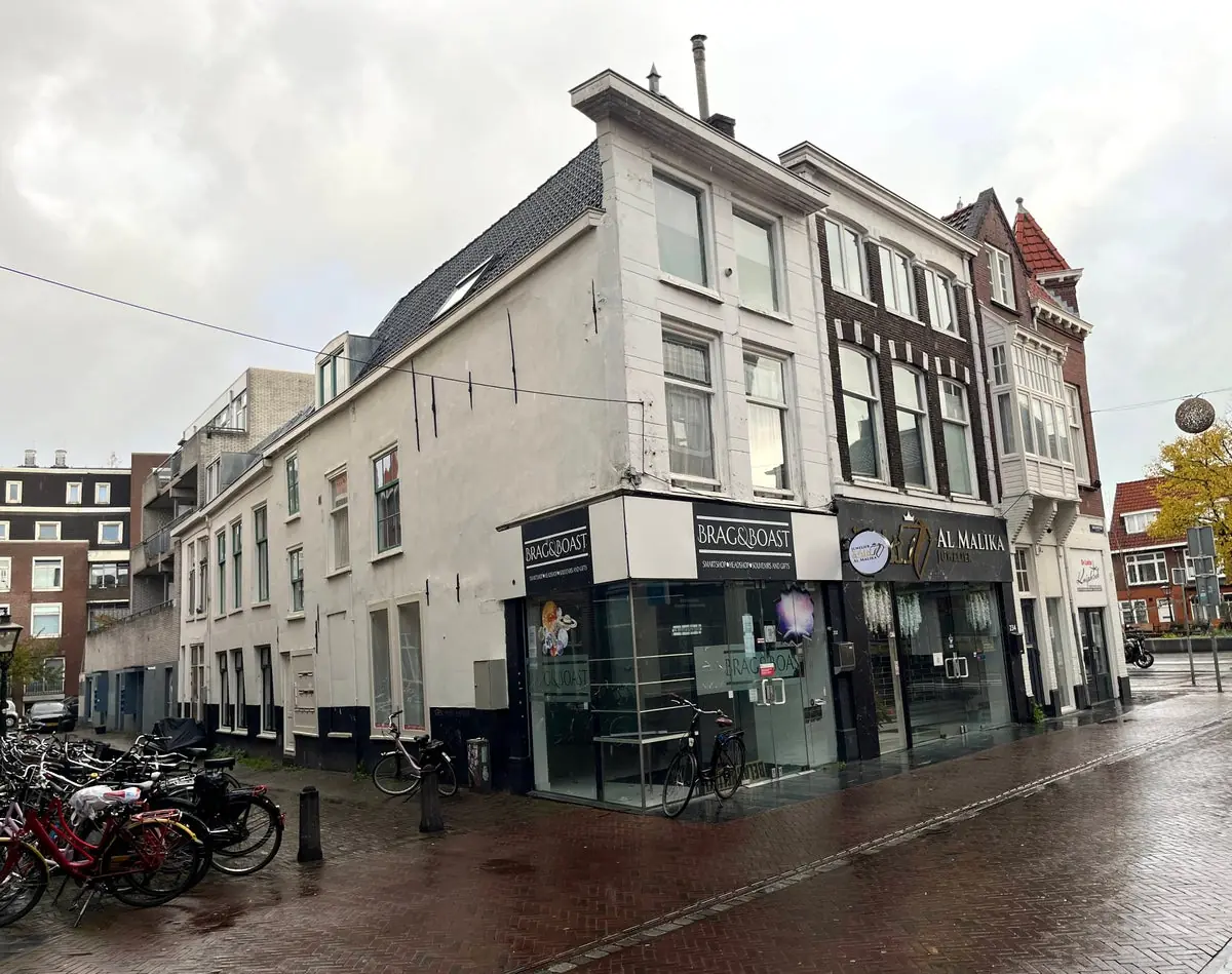 Image 1 of 8