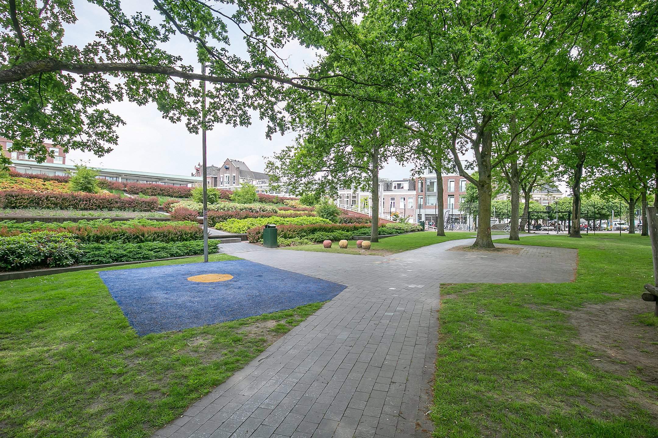 Image 22 of 24