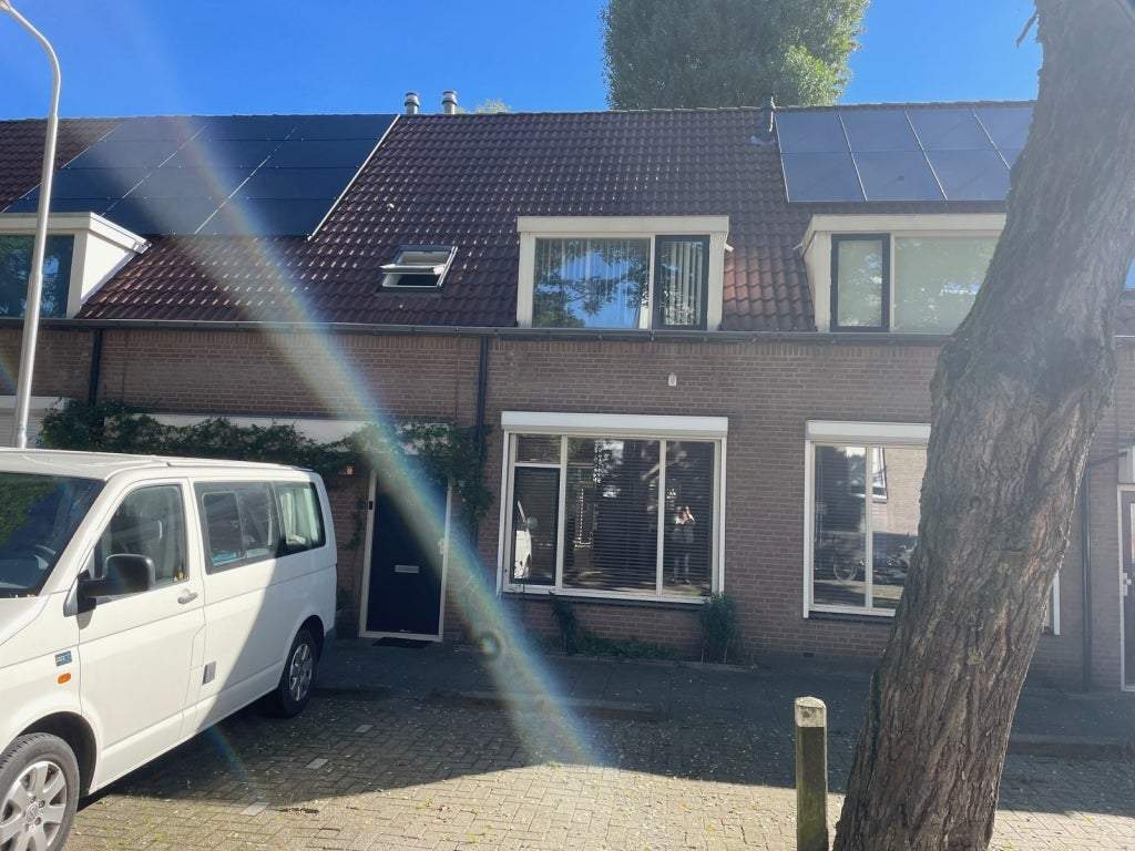 Afbeelding 2 van 16