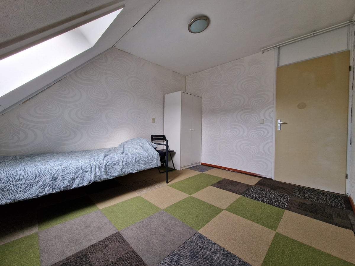 Image 21 of 26