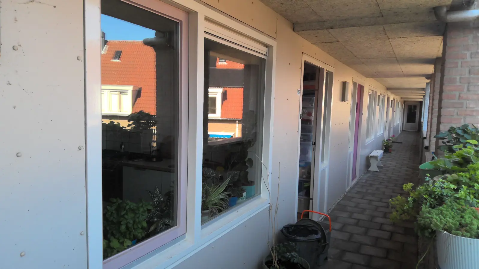 Bild 1 von 9