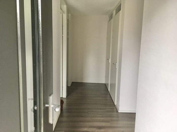 Bild 2 von 15