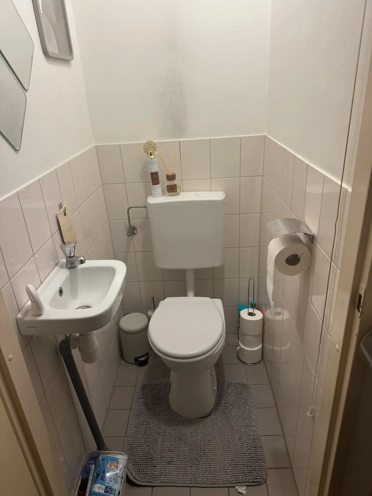 Image 1 of 8