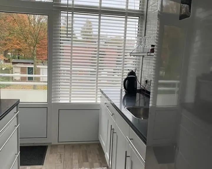 Furnished Room Dickensstraat, Rotterdam Lombardijen - For Rent