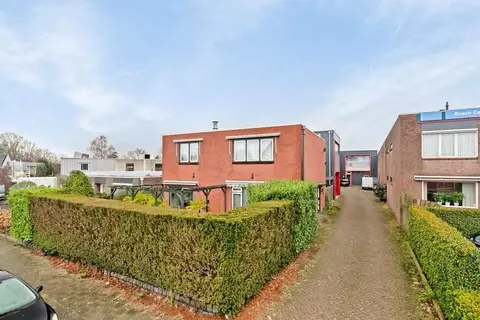 Detached House Elleboog 8, Ede - For Rent