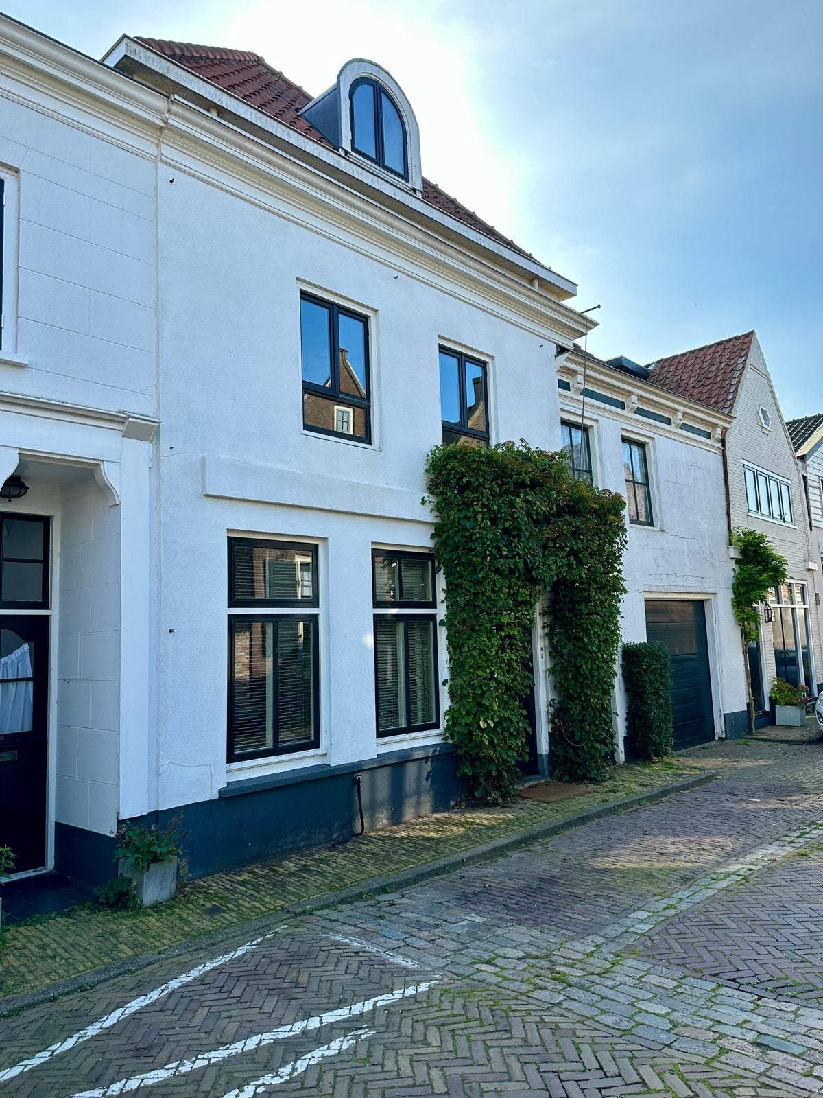 Afbeelding 2 van 27