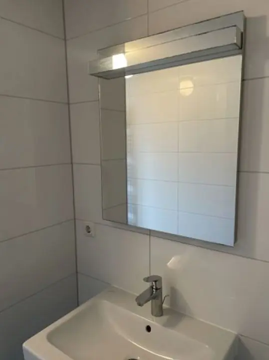 Image 21 of 22