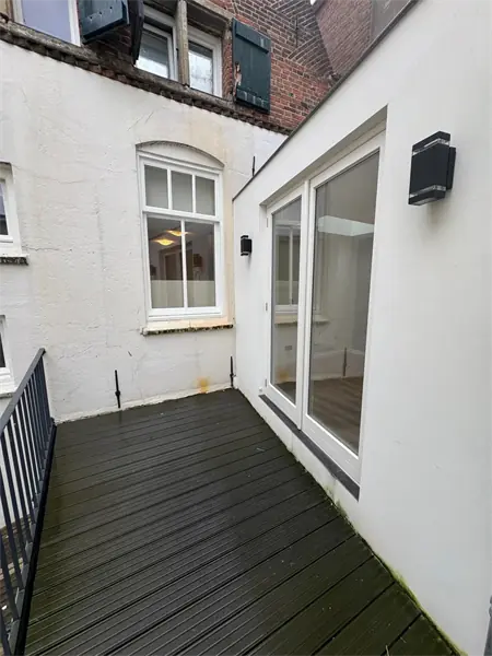Image 12 of 16