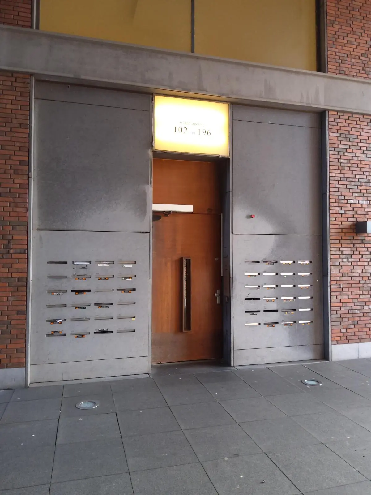 Image 4 of 6