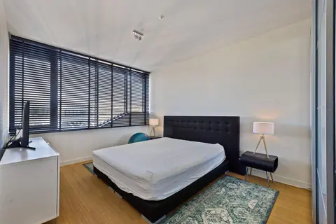 Möbliertes 2-Zimmer-Apartment Anna van Buerenplein, Den Haag - Zu vermieten