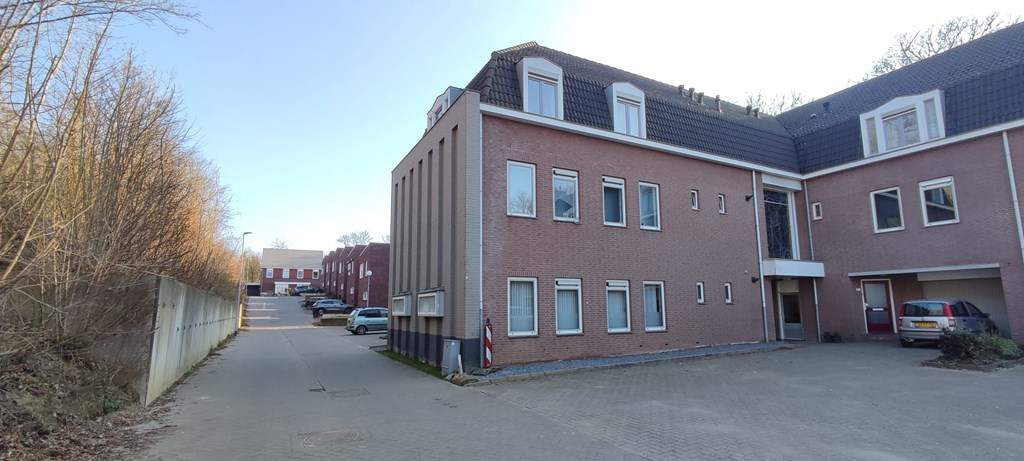 Afbeelding 1 van 15