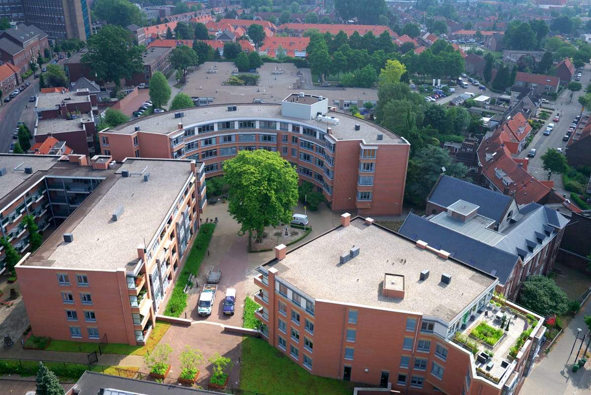 Afbeelding 1 van 6