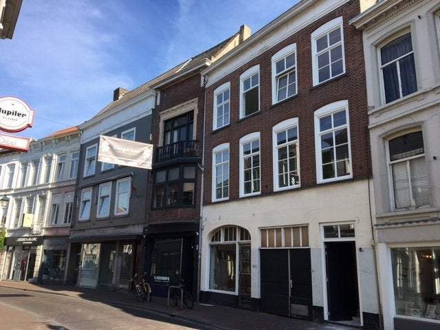 Afbeelding 1 van 5