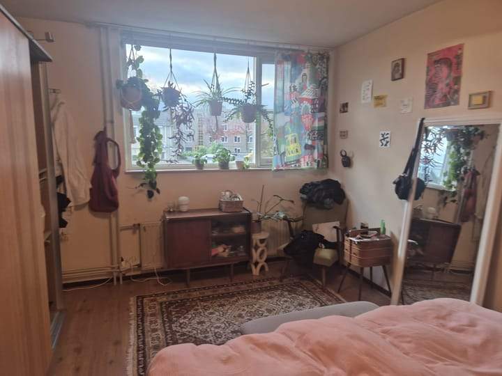 Bild 1 von 8