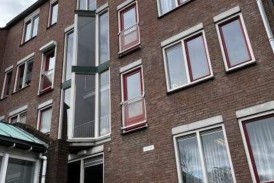 Afbeelding 1 van 2