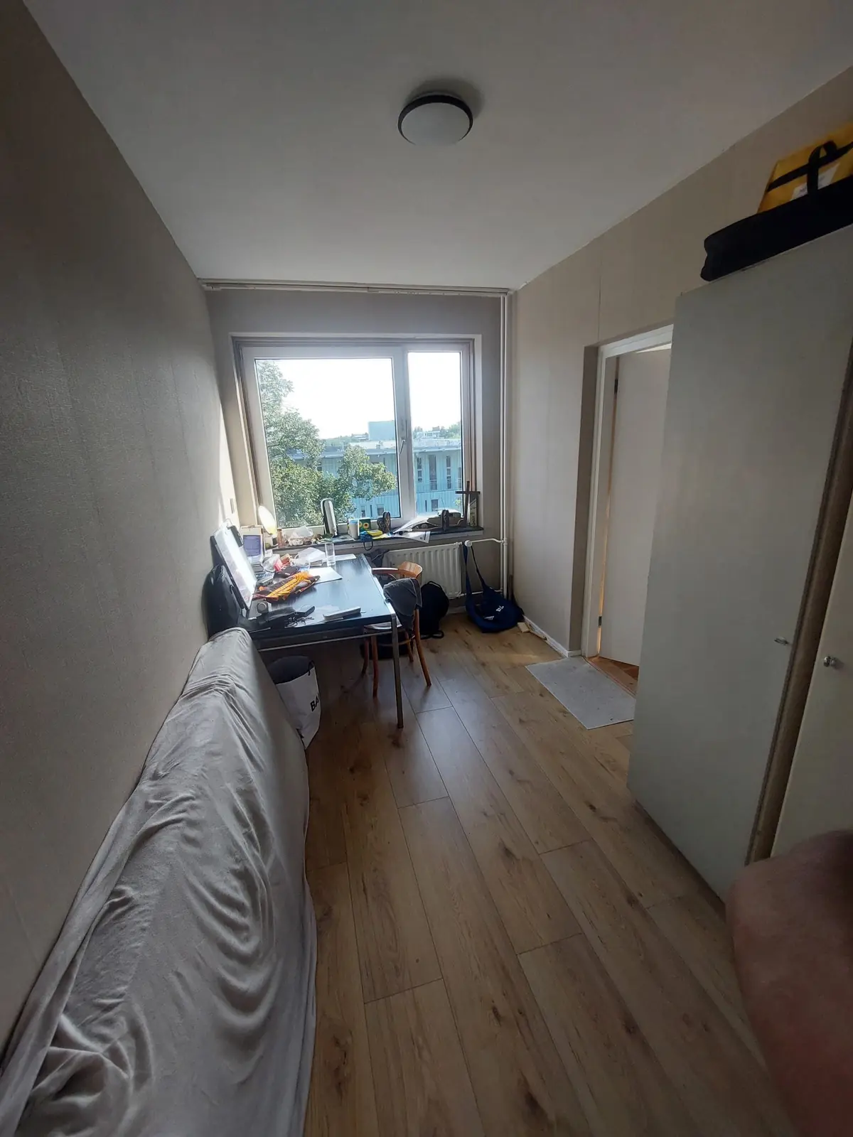 Bild 1 von 6
