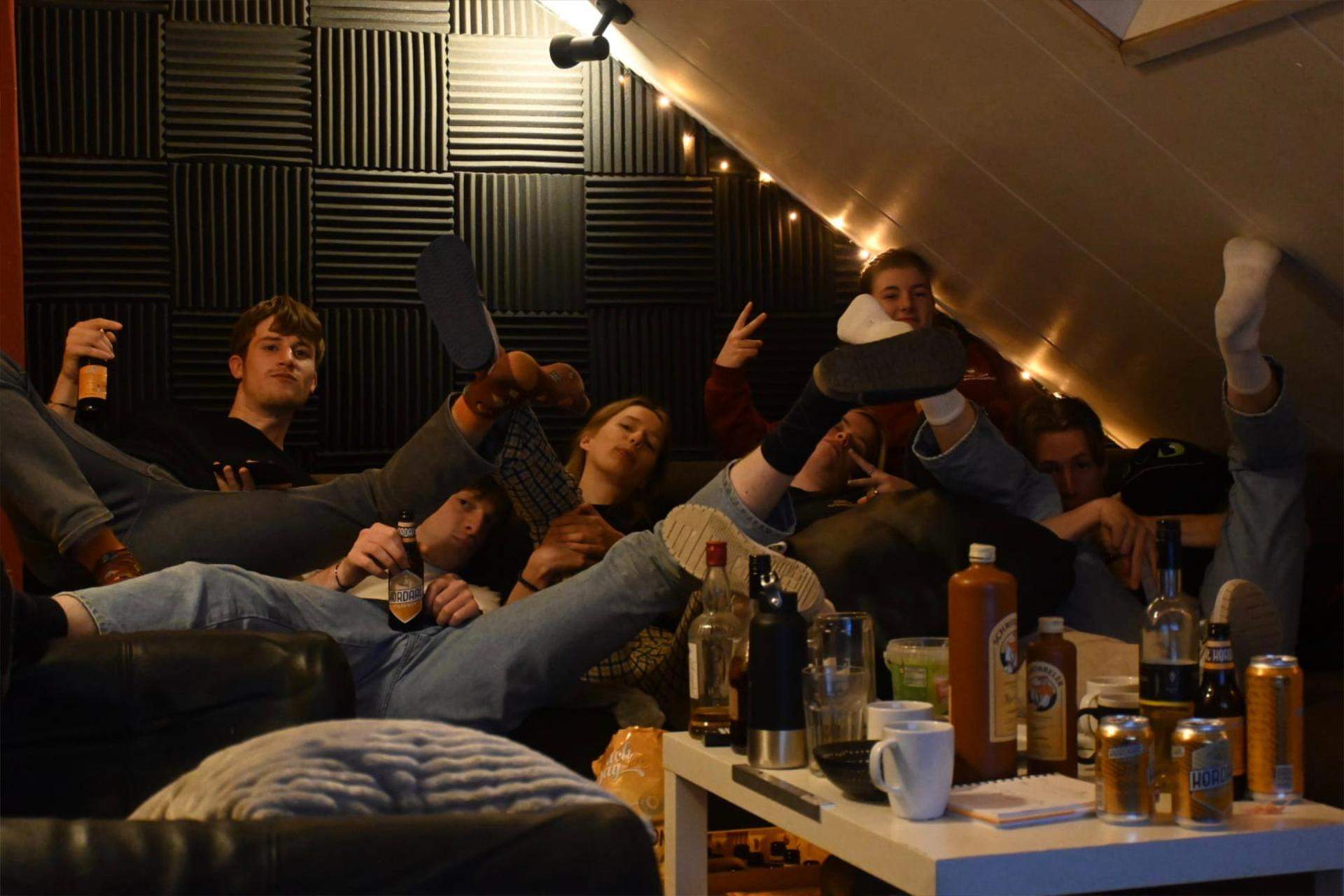 Bild 1 von 8