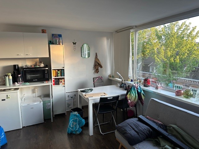 Bild 2 von 4