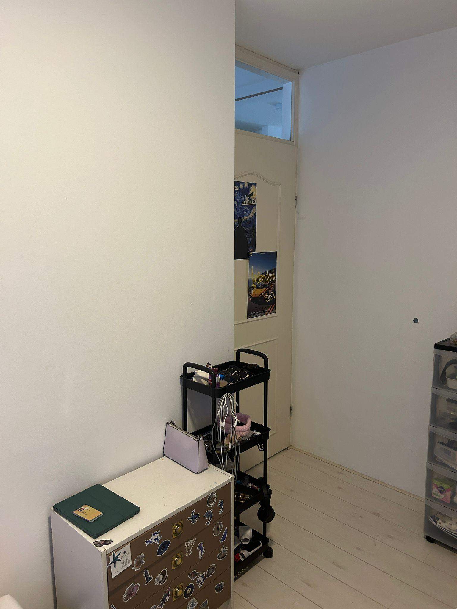 Image 2 of 3