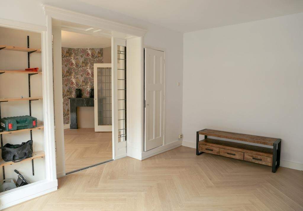 Bild 3 von 9