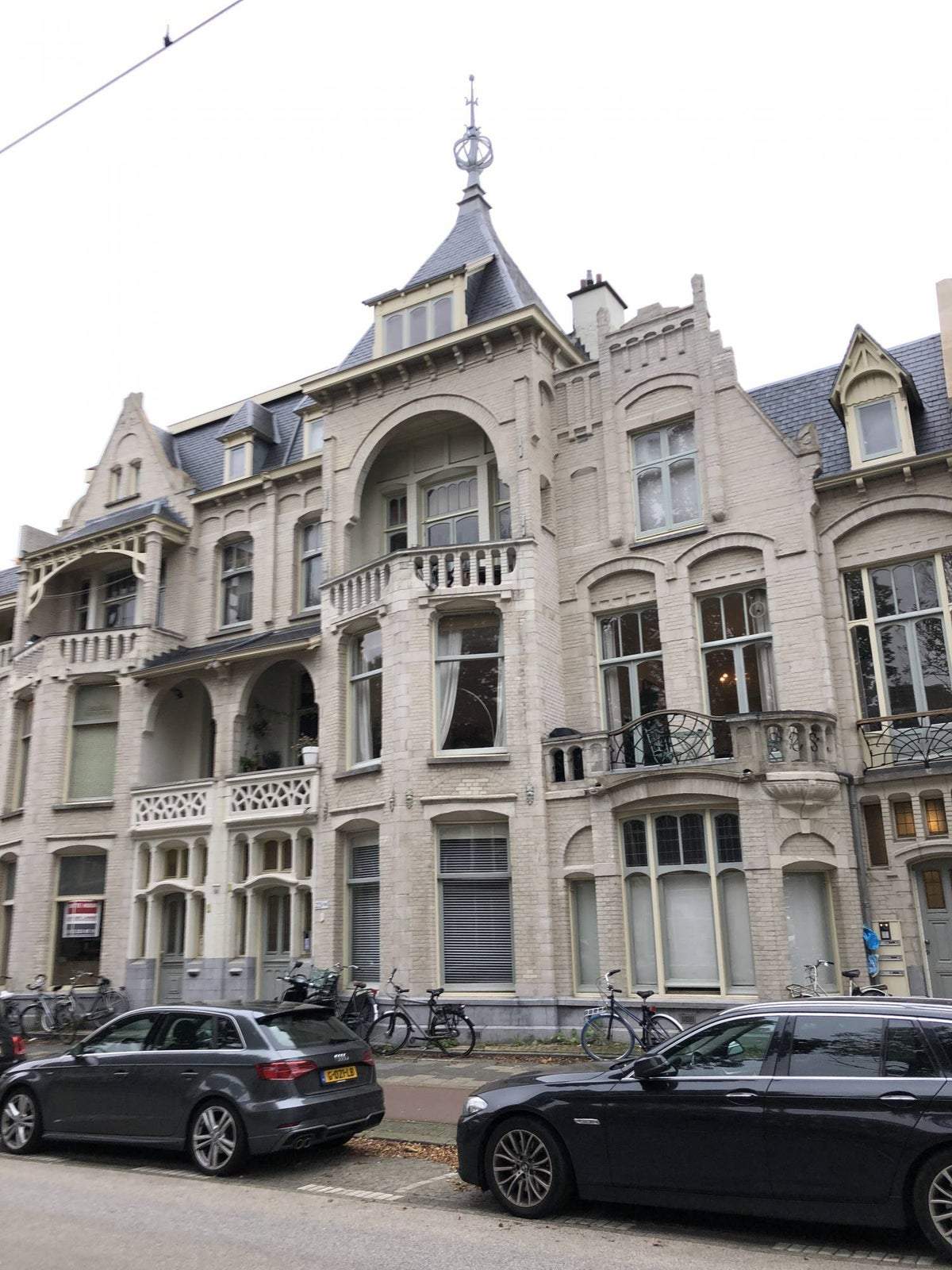 Afbeelding 1 van 15