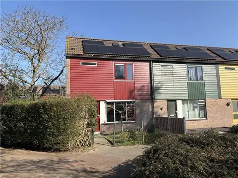 Hoekwoning Krammerstraat, Lelystad - 2 Slaapkamer Gezinswoning