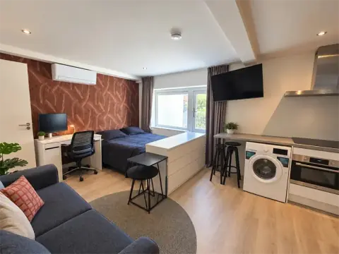 Studio Pastoor van Arslaan, Eindhoven - Te Huur