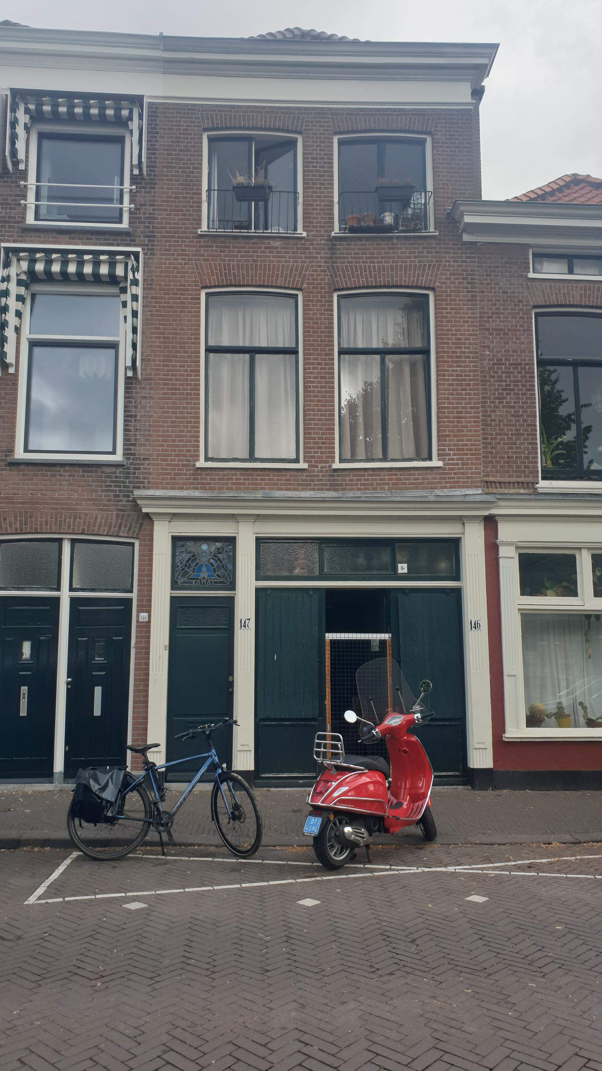 Afbeelding 1 van 9