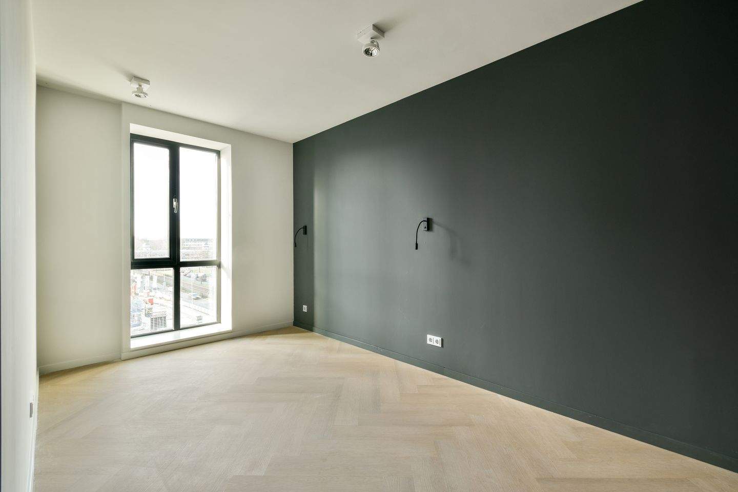 Bild 14 von 28