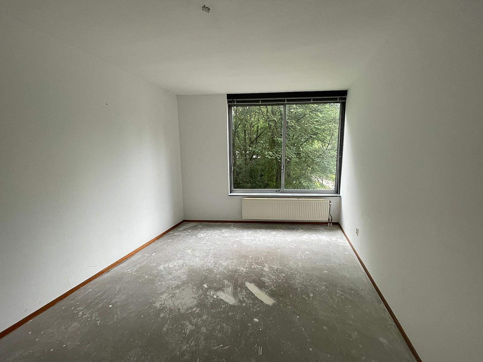 Bild 4 von 8