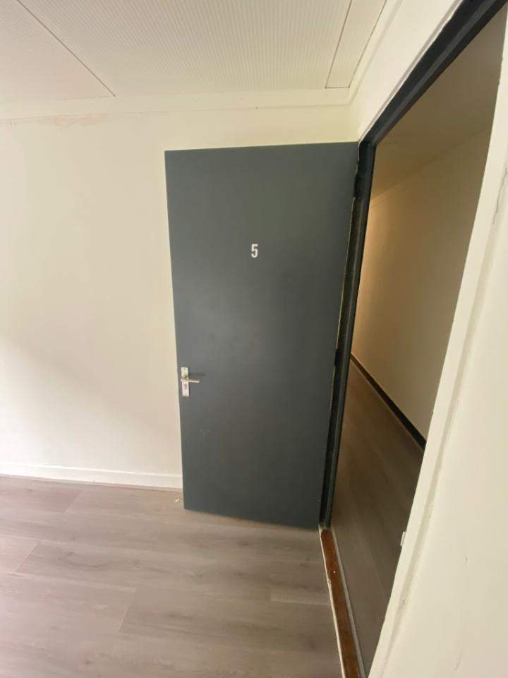 Image 2 sur 4