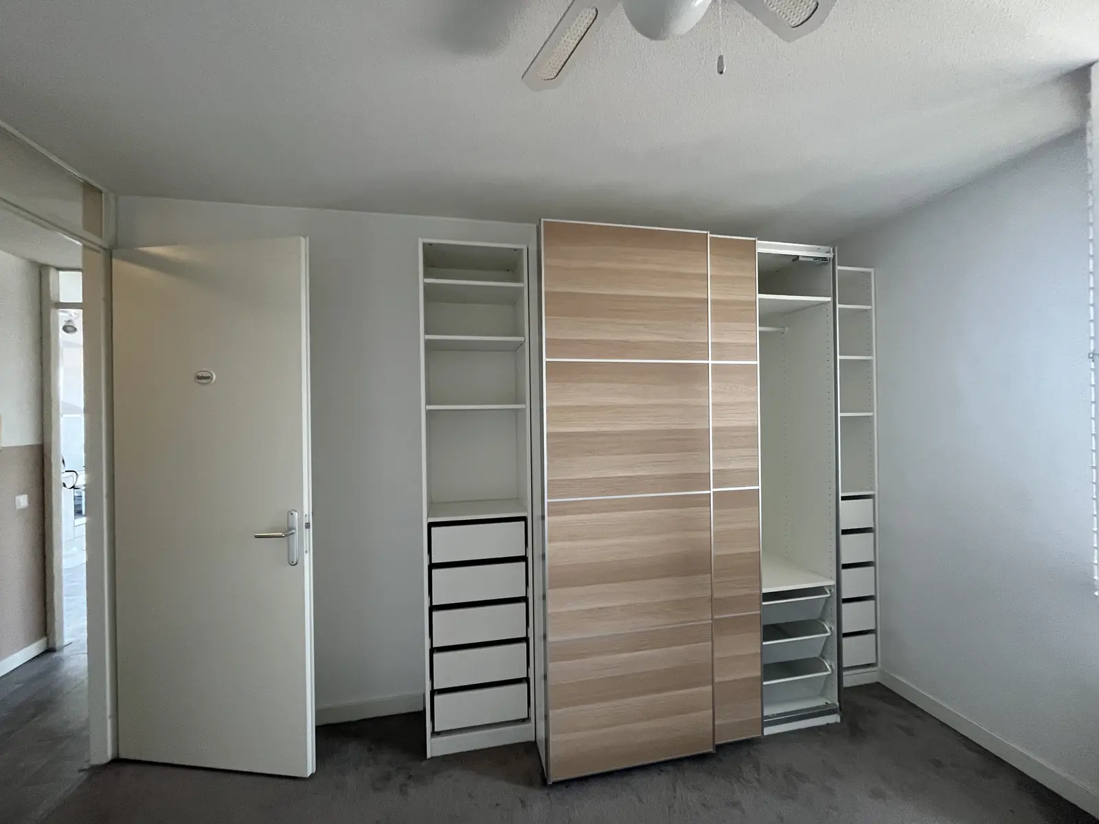 Image 4 of 9