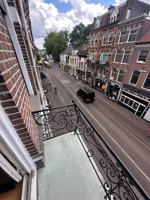 Afbeelding 1 van 12