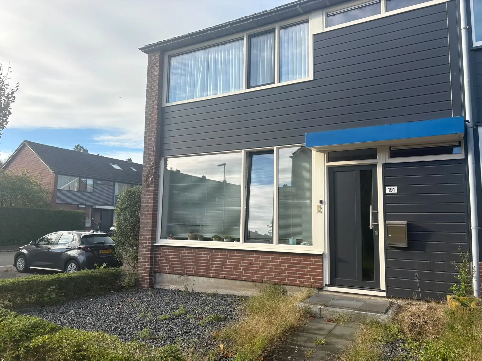 Image 1 of 10