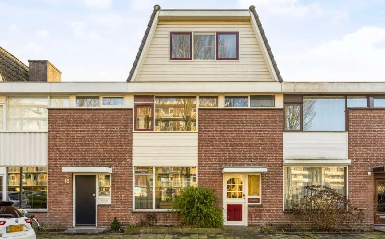 Furnished Room Kasteel Bouvignestraat, Tilburg - For Rent