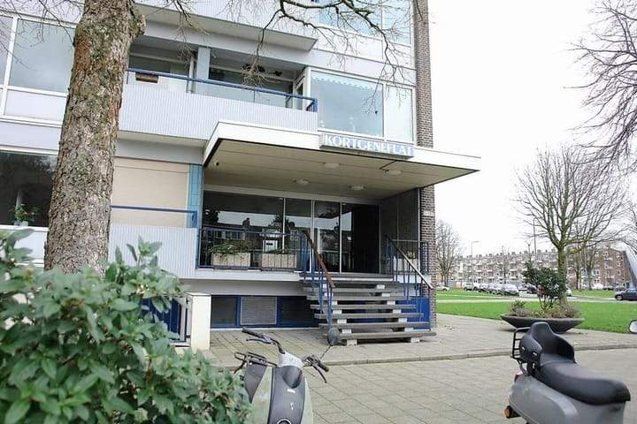 Afbeelding 2 van 15