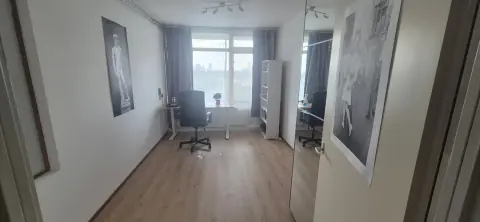 Chambre meublée à Kikkenstein, Amsterdam - À louer