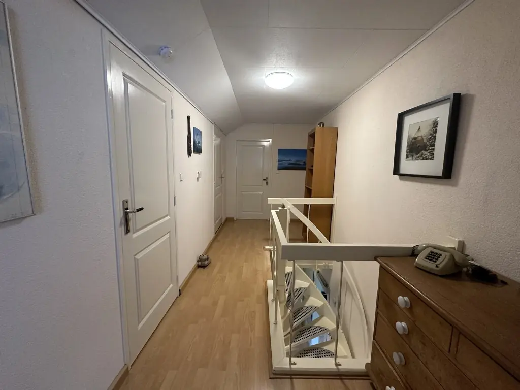 Image 15 of 30