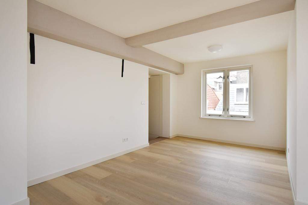 Bild 14 von 34