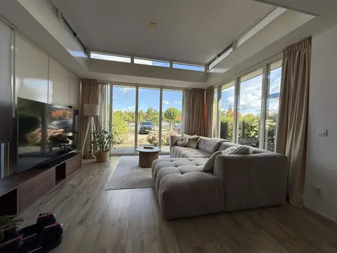 Tussenwoning Zuidewijn 16, Lelystad - Te Huur