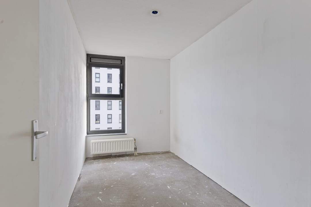 Image 8 of 17