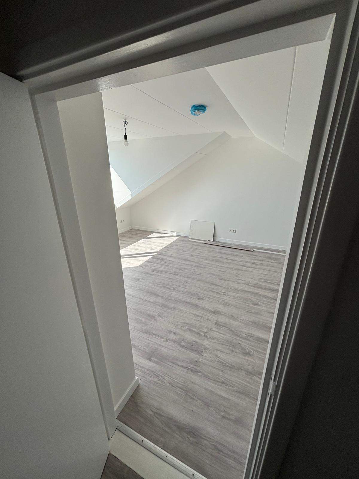 Bild 2 von 3