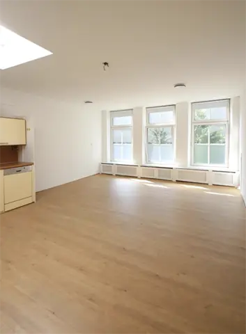 Appartement Lange Koestraat, Utrecht - Te huur