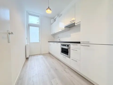 Apartment Van Brakelstraat, Den Haag - For Rent