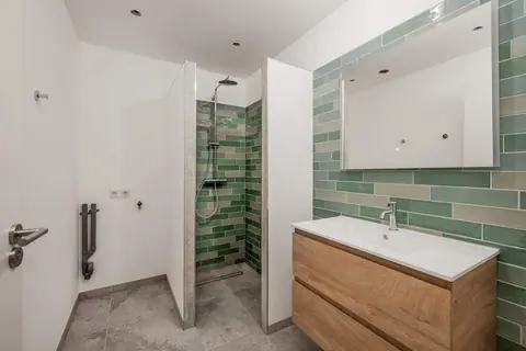 Appartement Generaal Cronjéstraat 119-B, Haarlem - Te Huur